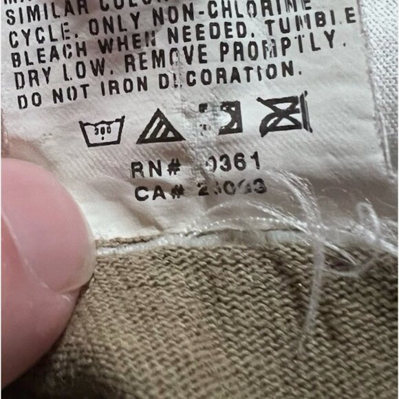 Goofy’s Surf Shack Vintage Disney 90s Tan Large Walt Disney World TShirt Rare - Picture 7 of 7